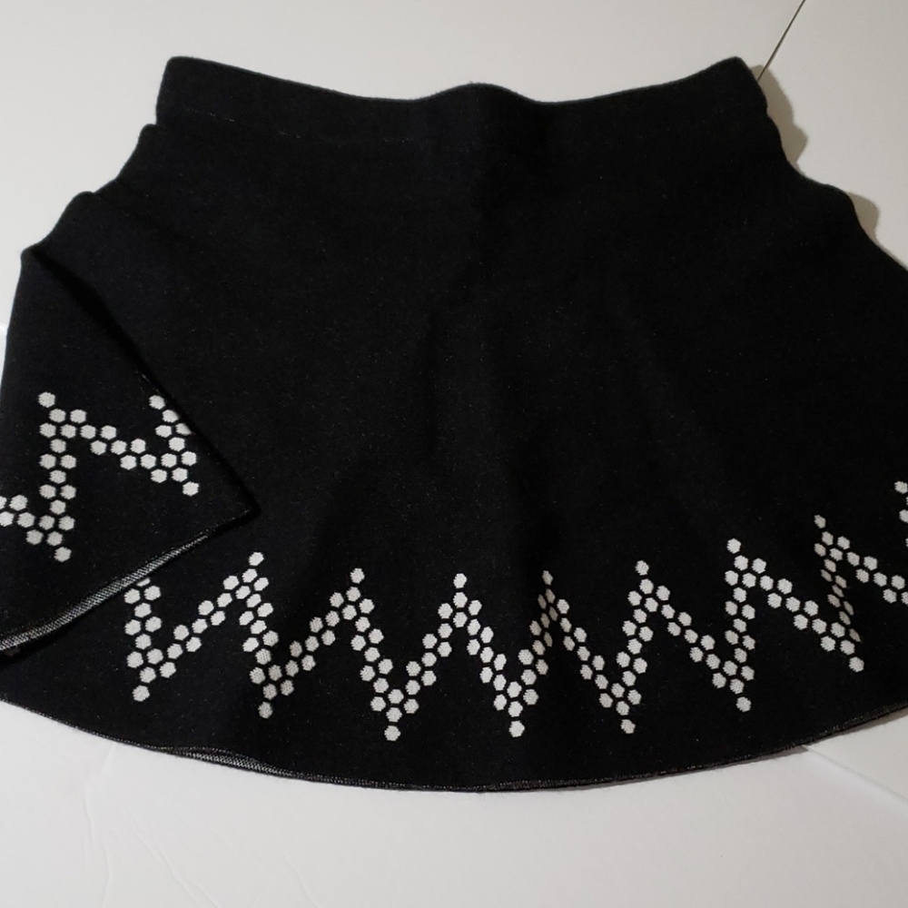 New CANDIE'S mini Skirt. Size M